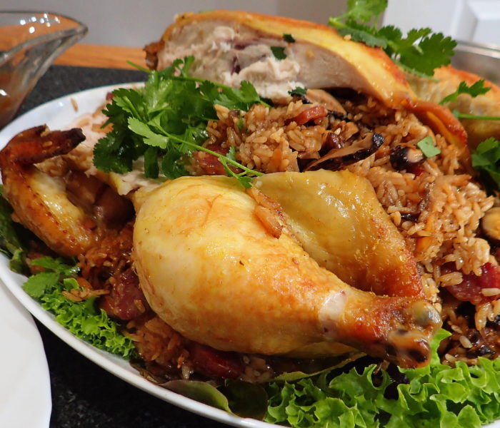 Roast chicken stuffed with glutinous rice