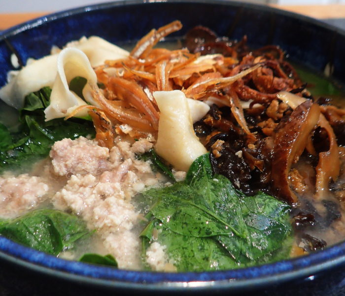 Mee Hoon Kueh Soup 面粉粿汤