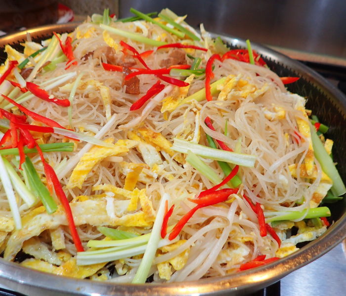 Stewed Pork Bi-Hoon stir-fry (rice vermicelli)